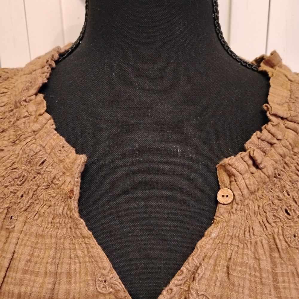 Democracy Tan Embroidered Blouse - Picture 3 of 9